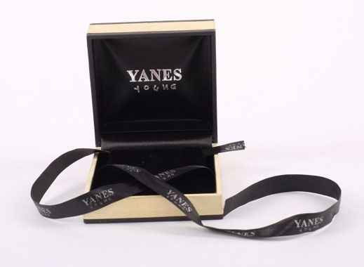 化妝(zhuang)品盒、化(hua)妝品包(bao)裝盒、化(hua)妝品盒(he)子定制(zhì)